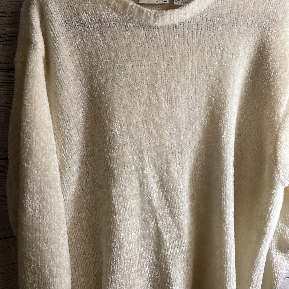 Women’s 2x sweater